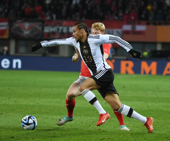 爱游戏下载-希腊横扫奥地利,托尼刷新纪录