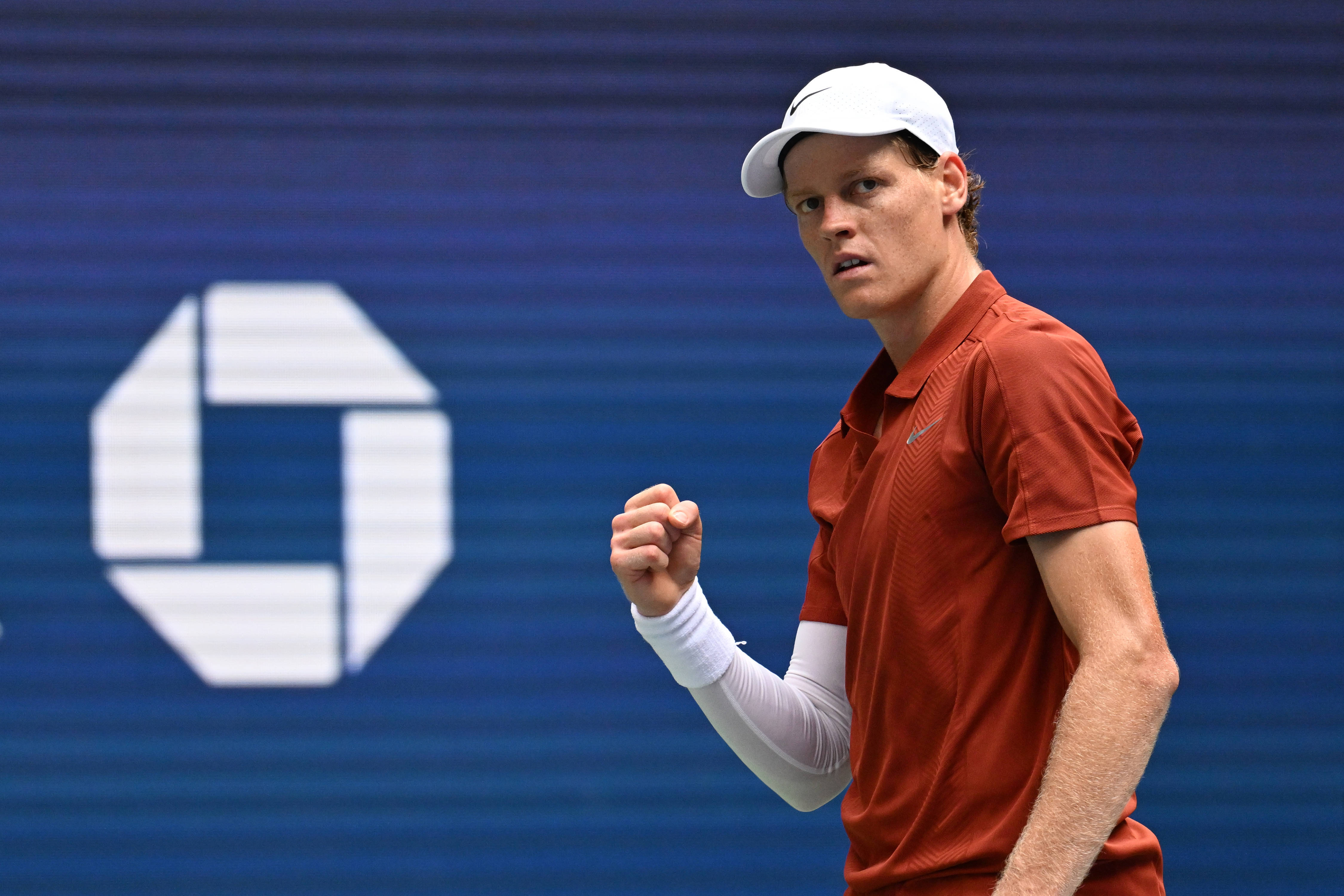 爱游戏APP-美网横扫年终总决赛，辛纳扛起全队