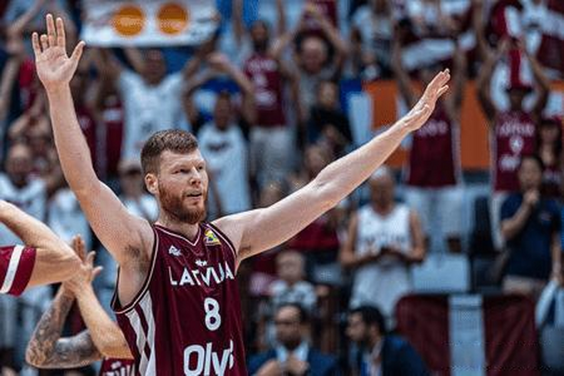 爱游戏官方入口-韩国队翻盘法国队，波尔高光表现