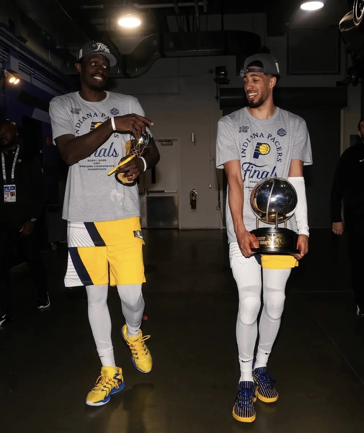 爱游戏官方入口-猛龙横扫江苏队，西亚卡姆刷新纪录