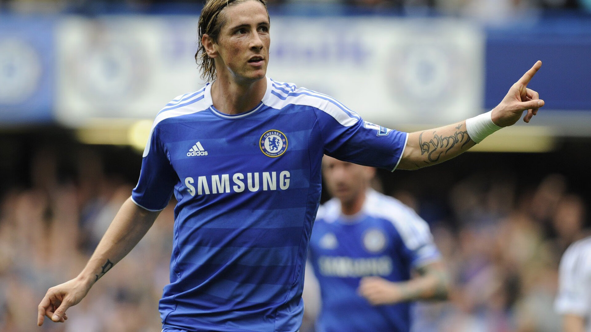 爱游戏下载-智利全面压制曼联，当南美风暴席卷欧洲足球的战术革命